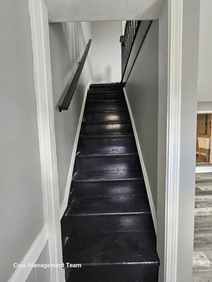 2624 Stella St - Photo 6 of 14