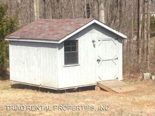 250 Tall Pine St - Photo 2 of 15