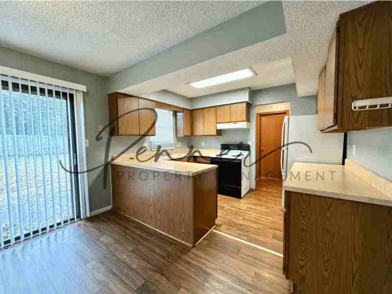 814 Nw 36th Street Ter - Photo 3 of 10