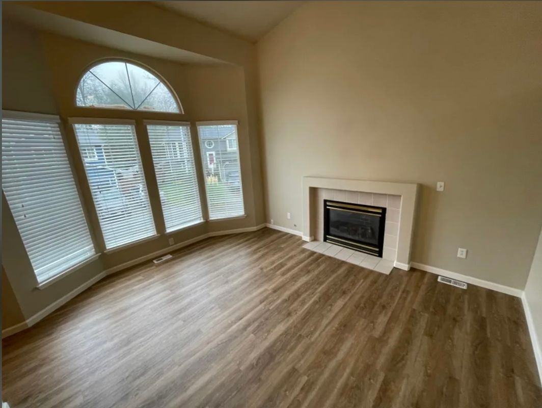 16825 Snoqualmie Ln Se - Photo 3 of 19