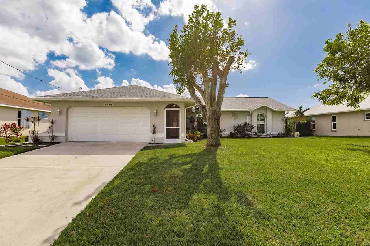 1816 Sw 47th St - Photo 2 of 39