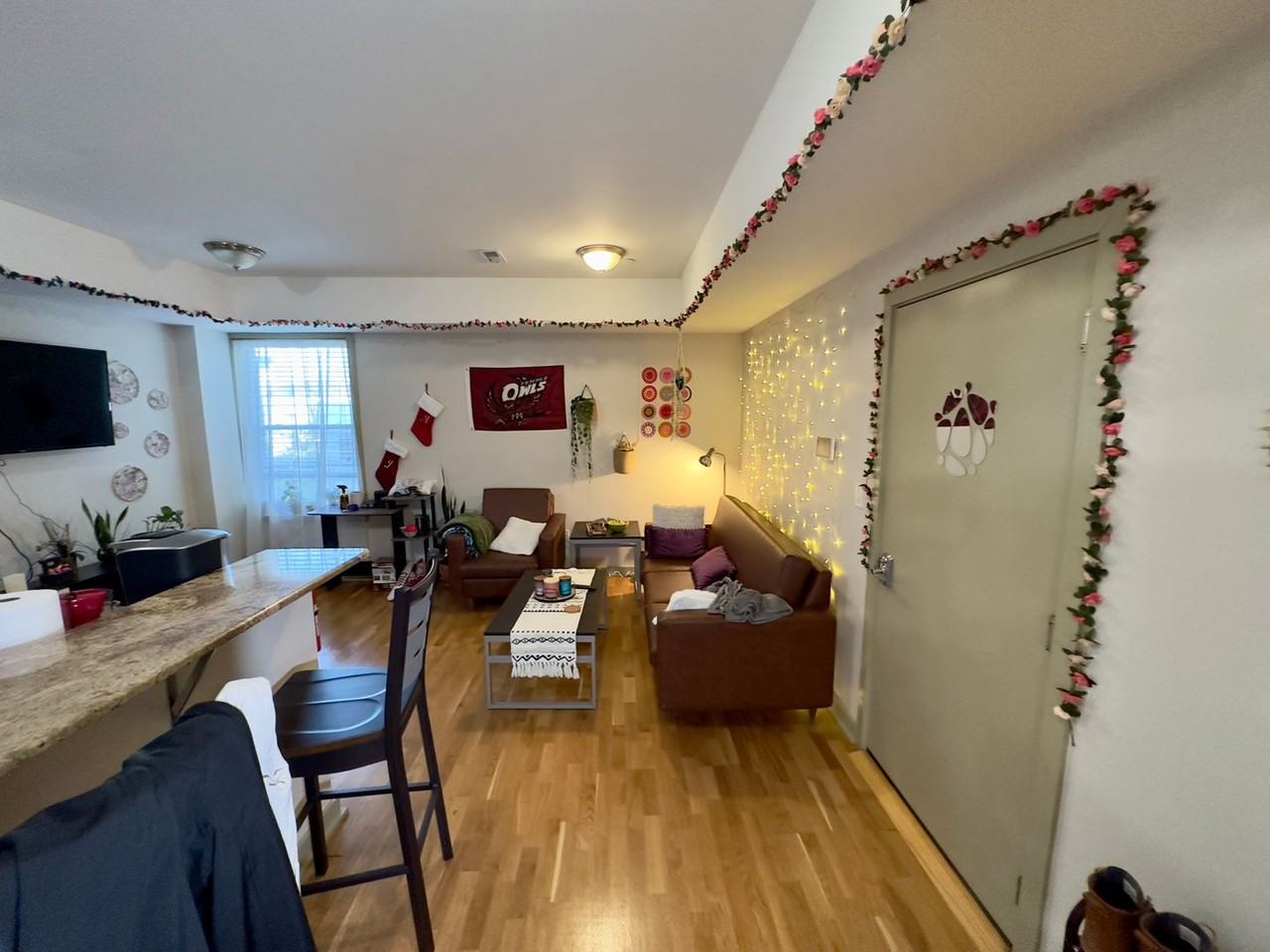 1432 N. Carlisle - Photo 2 of 50