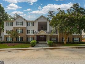 6301 Fairington Village Dr - Photo 1 of 1