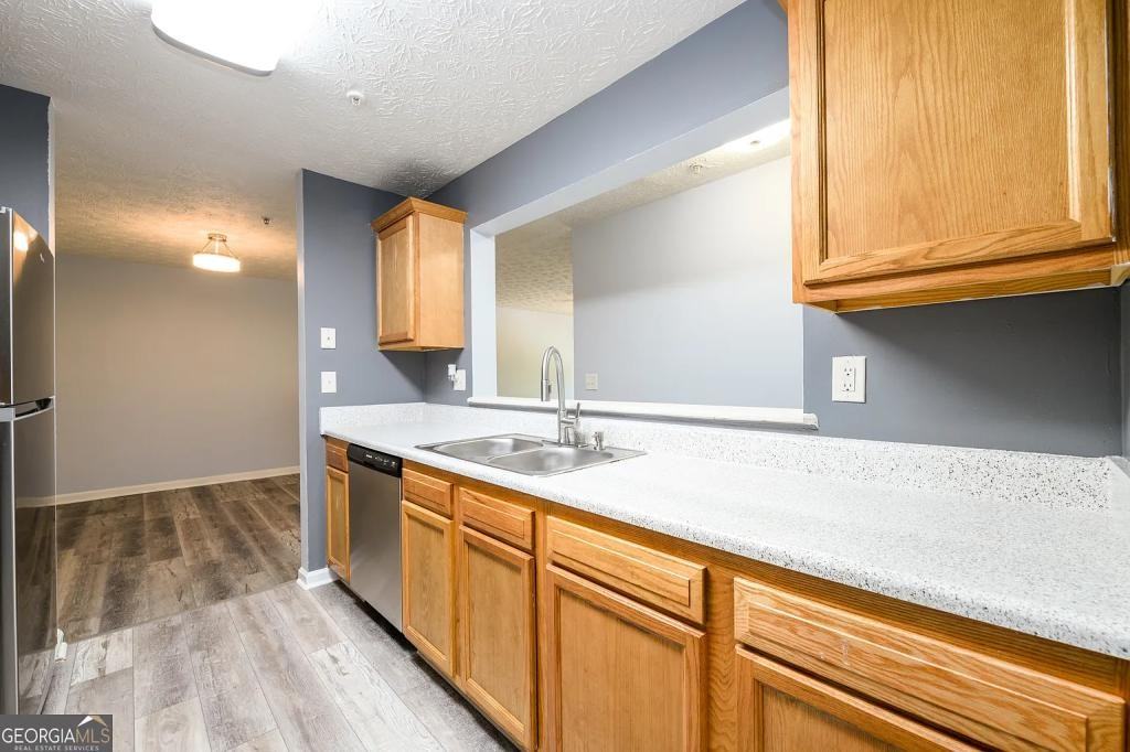 6301 Fairington Village Dr - Photo 3 of 12