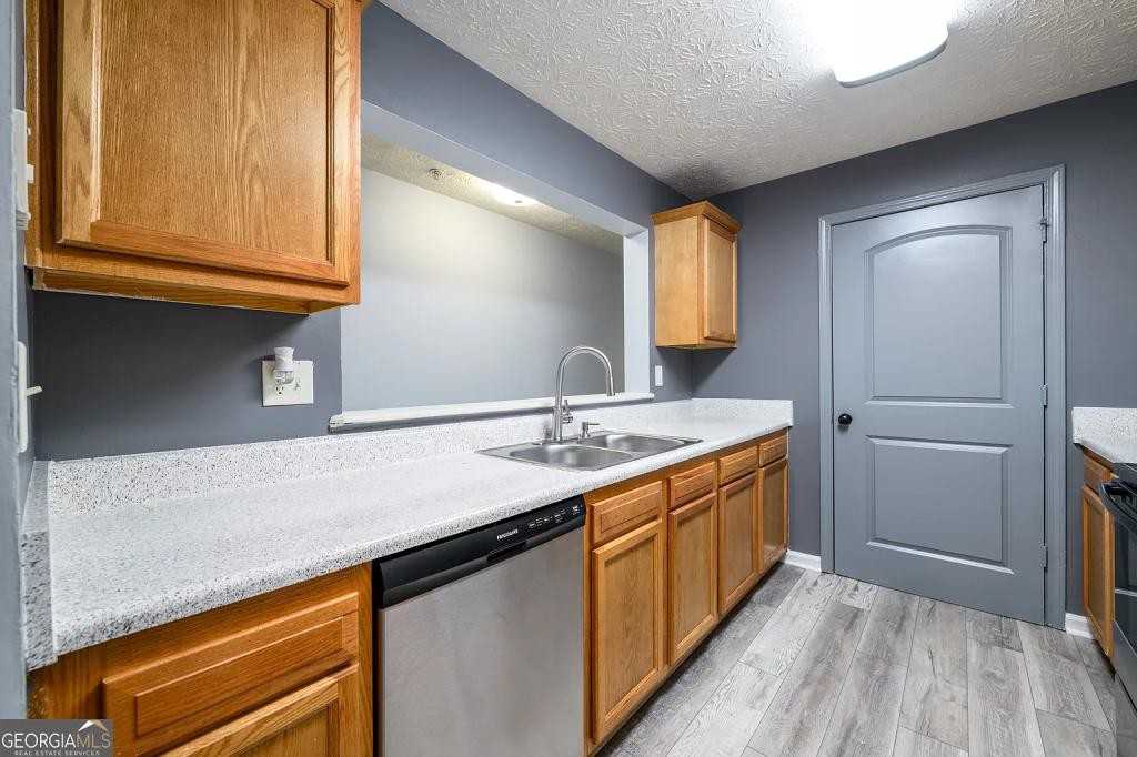 6301 Fairington Village Dr - Photo 6 of 12