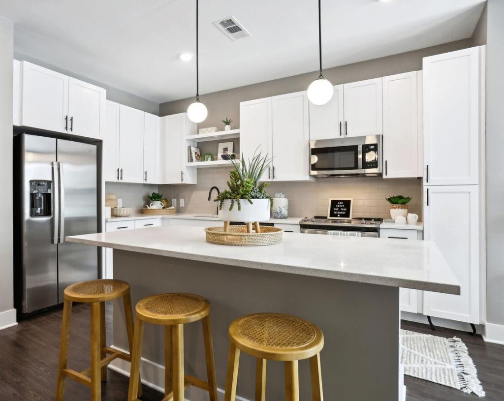 405 Intertidal Dr - Photo 2 of 9