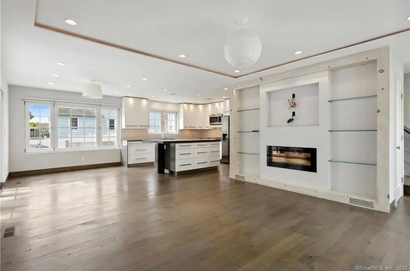 18 Euclid Ave #A - Photo 2 of 13