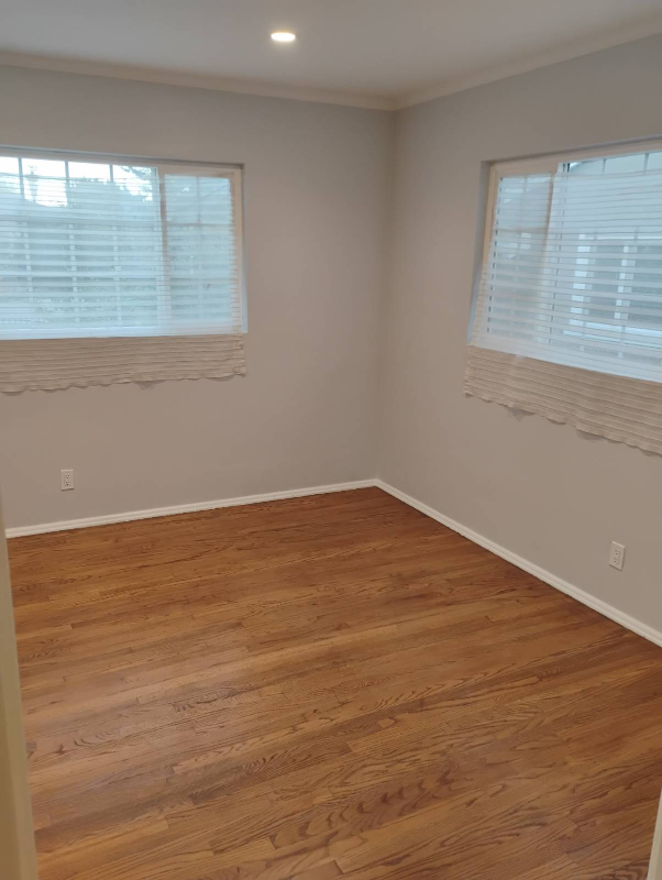 4713 Marshall Dr - Photo 4 of 19