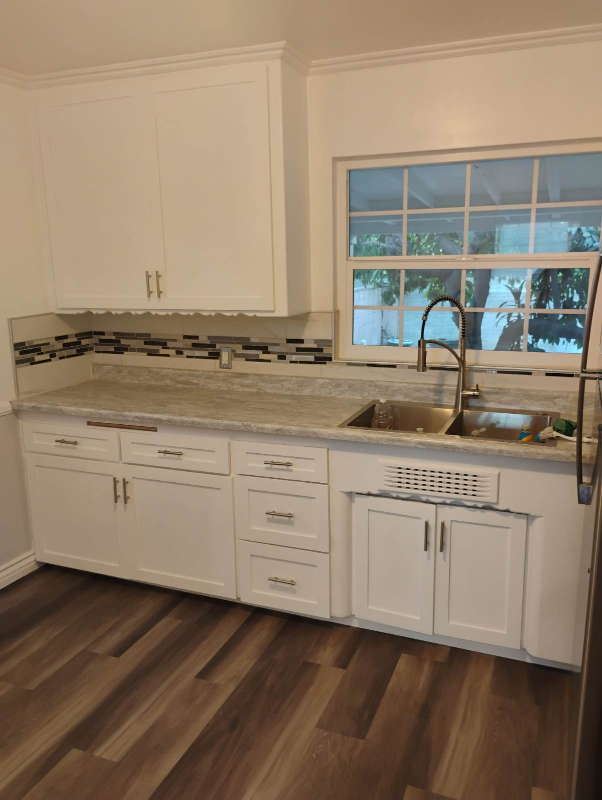 4713 Marshall Dr - Photo 5 of 19