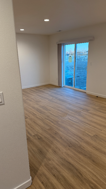 2637 W Marina Dr - Photo 5 of 17