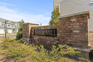 featured image of 130 Arbor Trl