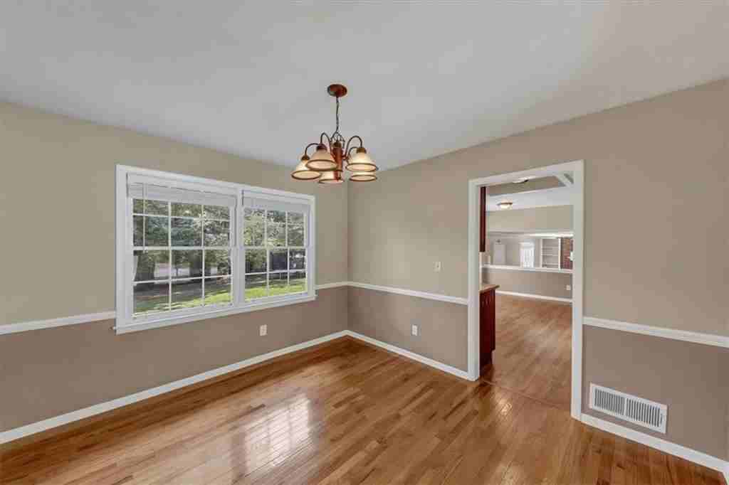 Casa Loma Dr & Georgian Woods Cir #2B - Photo 6 of 27