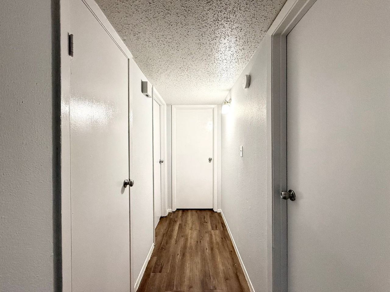 The Monark Apartments - Photo 3 of 12