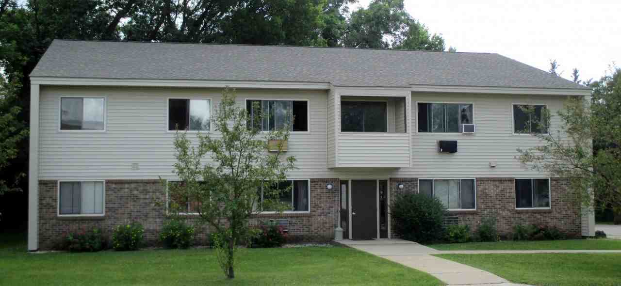 Miltona Apartments - Photo 2 of 10