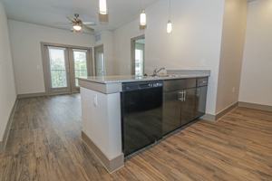 featured image of 400 S Beckley Ave