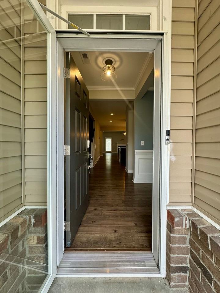 209 Pittfield Run - Photo 2 of 34