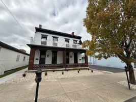 featured image of 721 Scott St