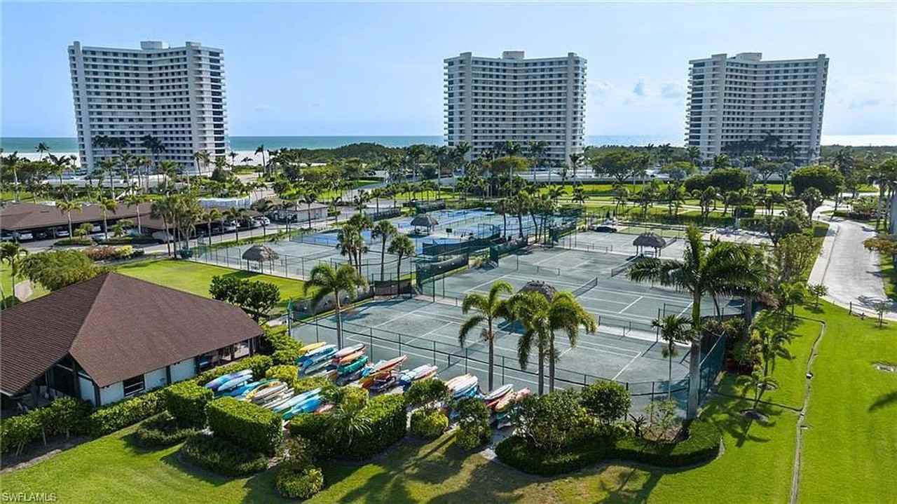 320 Seaview Ct #1208 - Photo 6 of 25