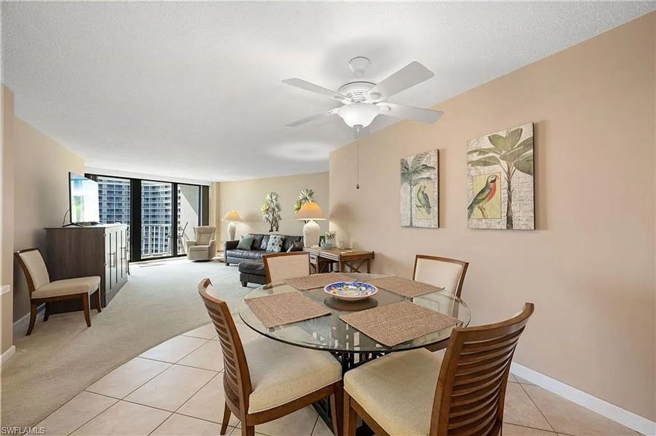 320 Seaview Ct #1208 - Photo 7 of 25