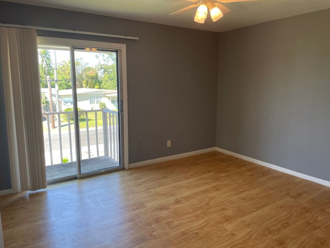 1510 Clay Ave #A - Photo 5 of 13