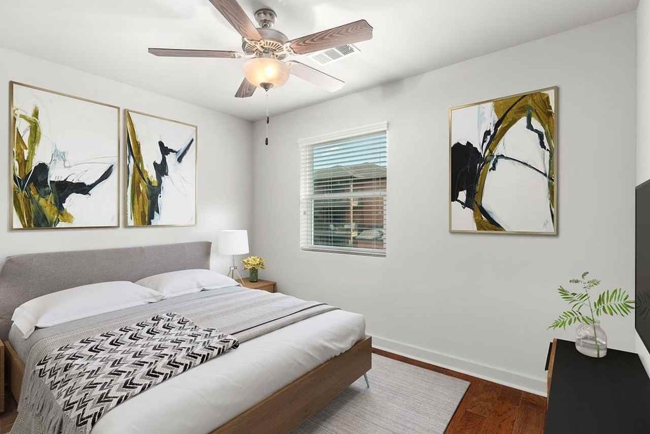 Walker I - Photo 5 of 10