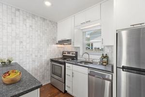 featured image of 376 W Magnolia Ave