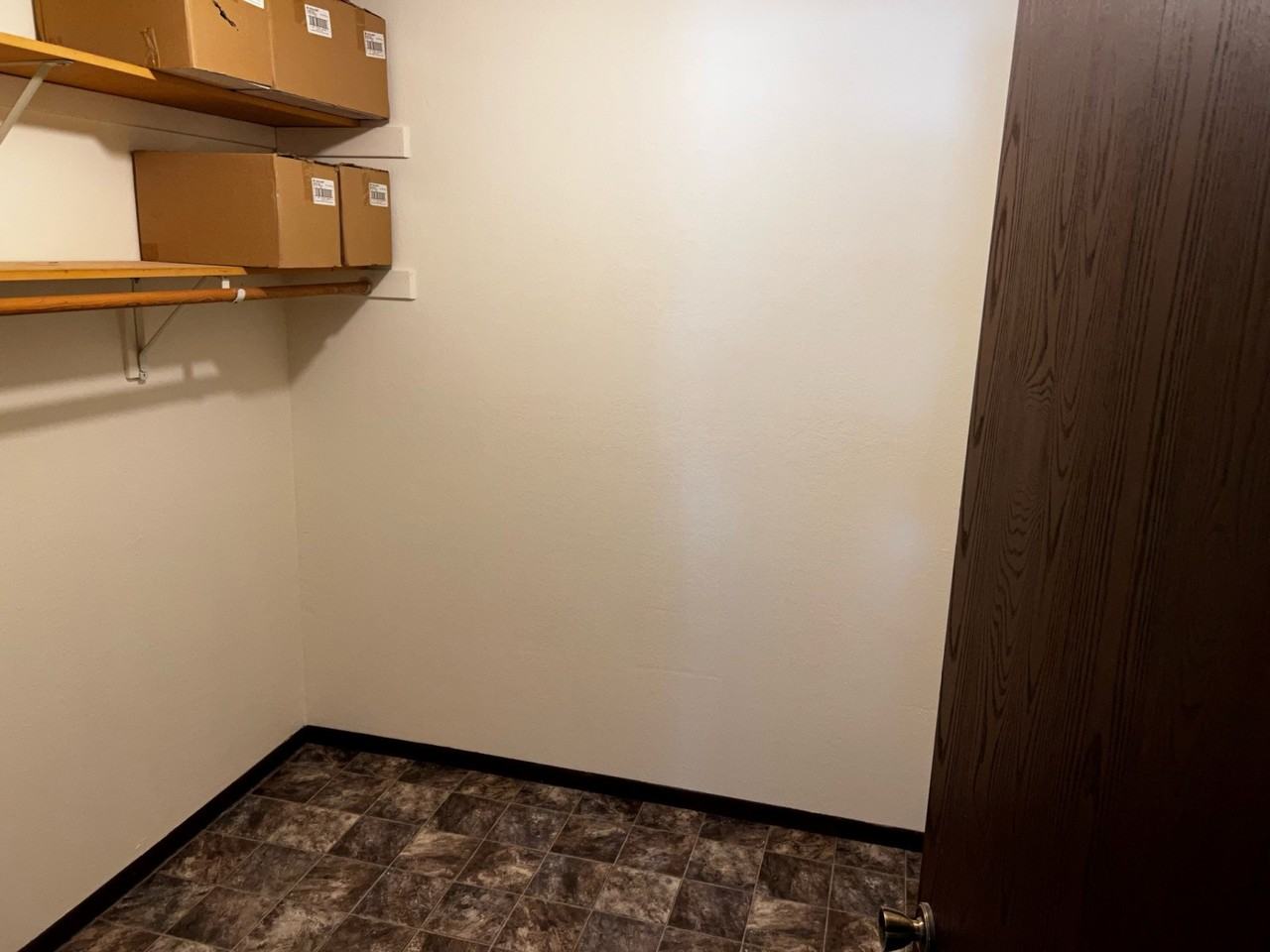 Morning Sun Apartments - Photo 5 of 6