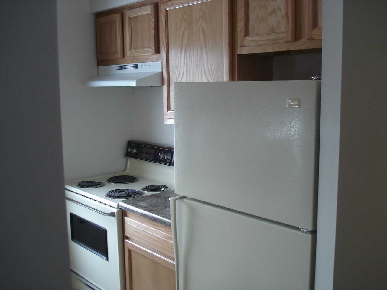 New London Housing - Photo 3 of 5