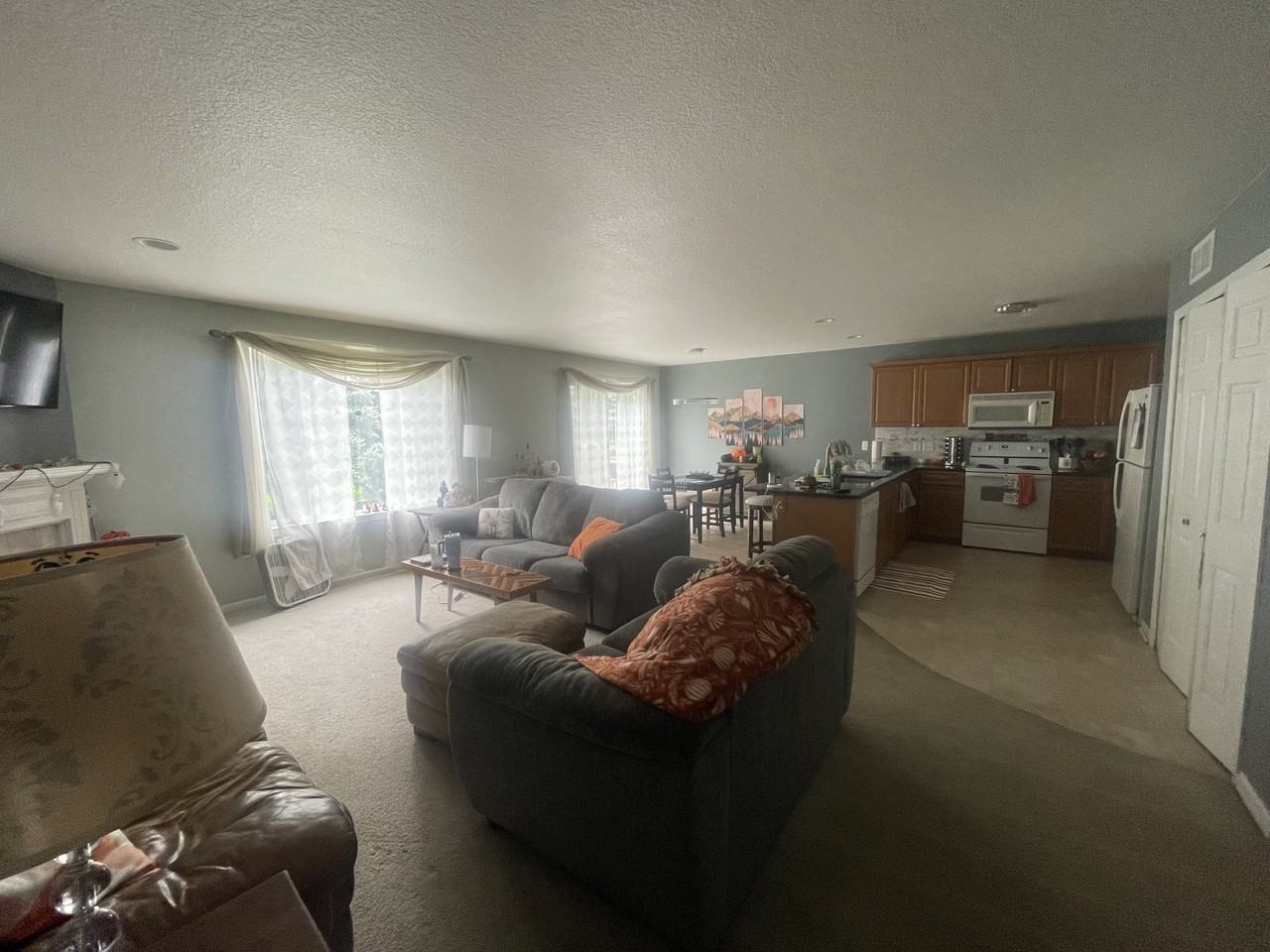 1639 Chippewa Way #NA - Photo 2 of 13