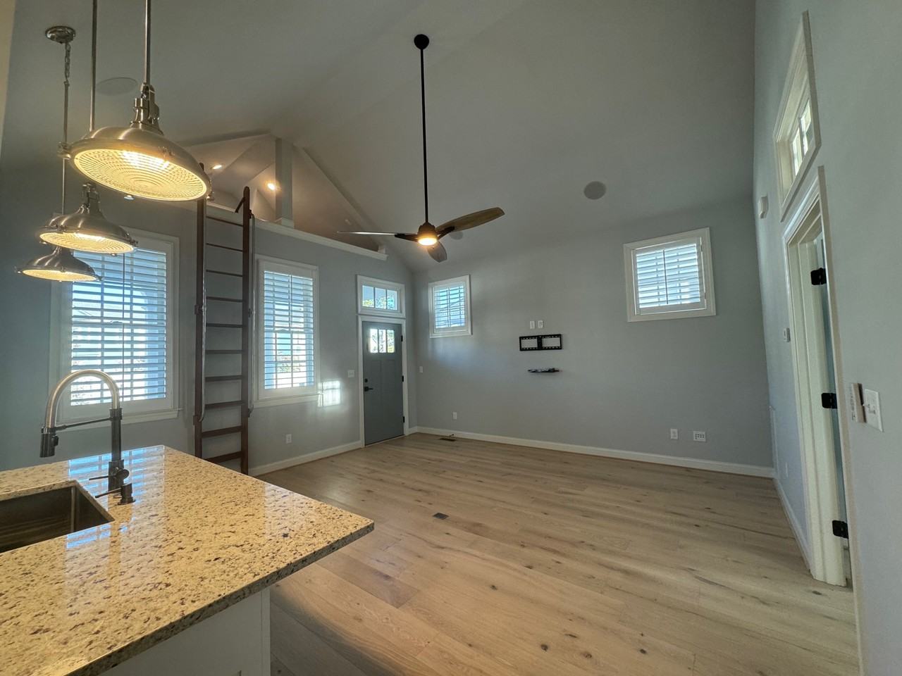 9517 23rd Bay St #NA - Photo 5 of 24