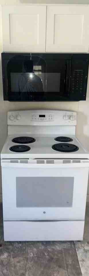 311 Strode Ave #A - Photo 4 of 8