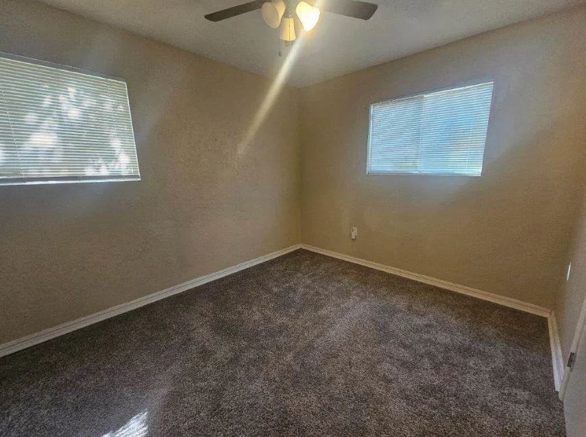 1410 Nw Ozmun Ave #NA - Photo 6 of 17