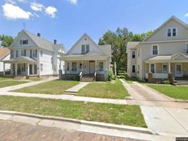 featured image of 1042 N 1st St #C