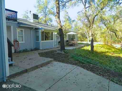 620 Lozanos Rd - Photo 2 of 15