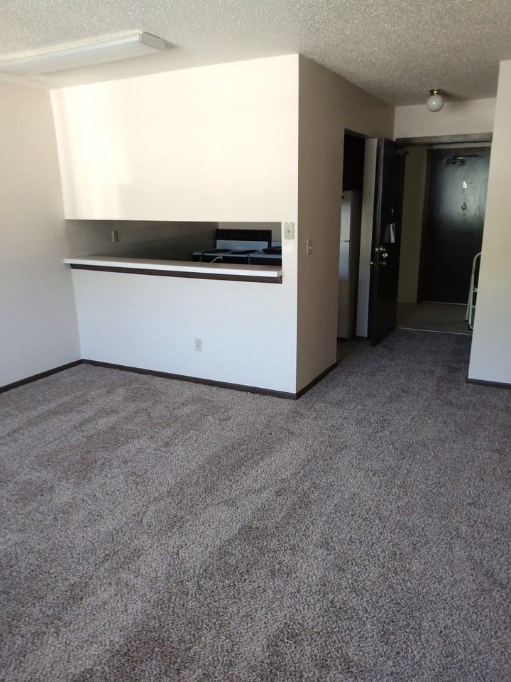 Northview Apartments - Photo 3 of 10