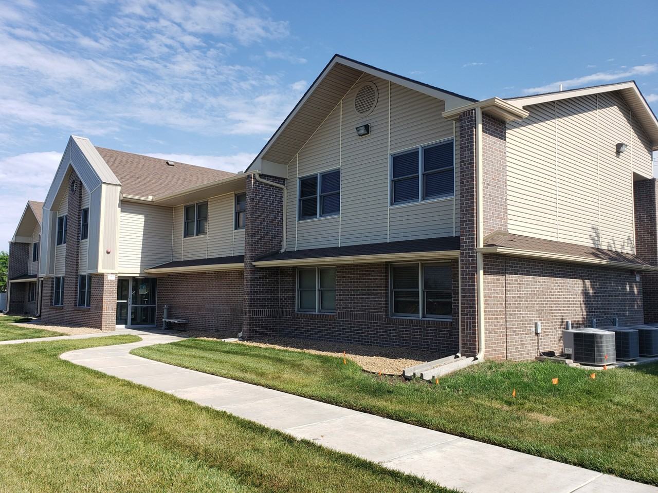 Oak Haven - Photo 6 of 13