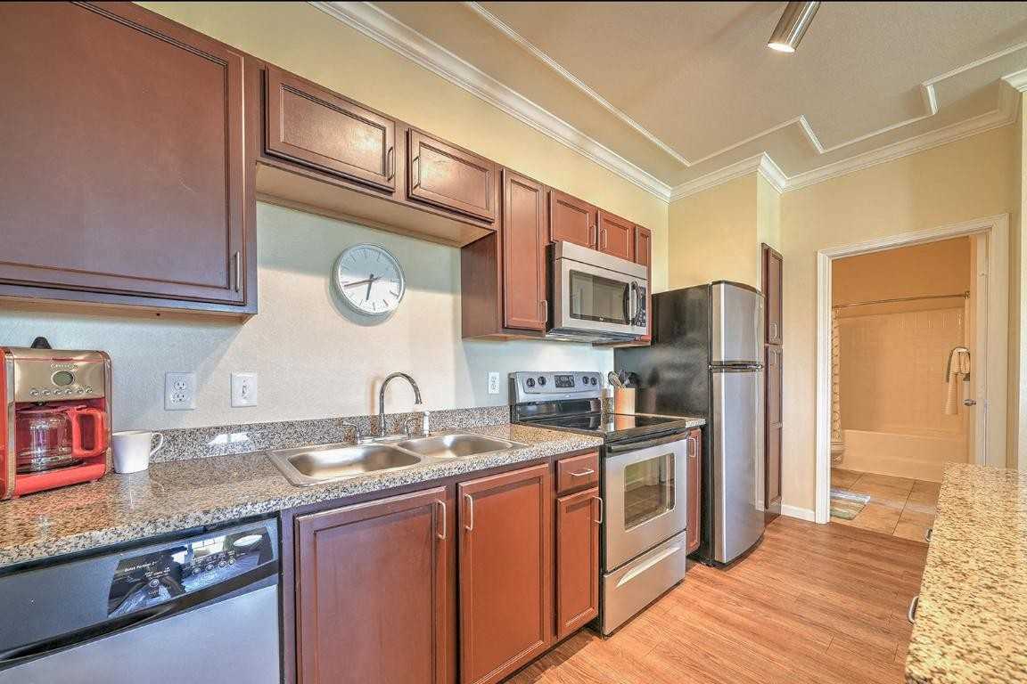 Lodge at Heritage Lakes - Photo 2 of 28