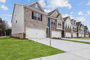 Poplar Row - Photo 1 of 1