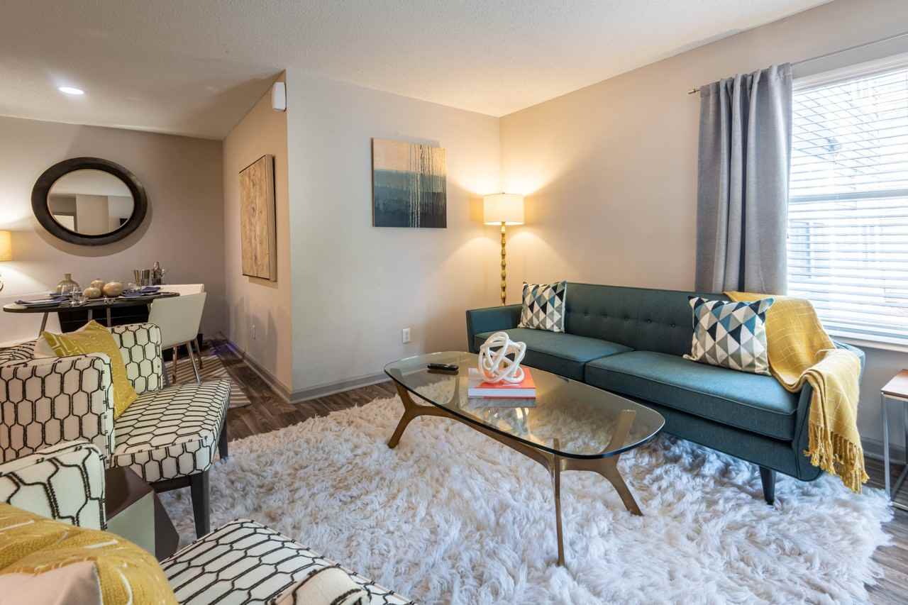 Crosstown at Chapel Hill - Photo 2 of 27