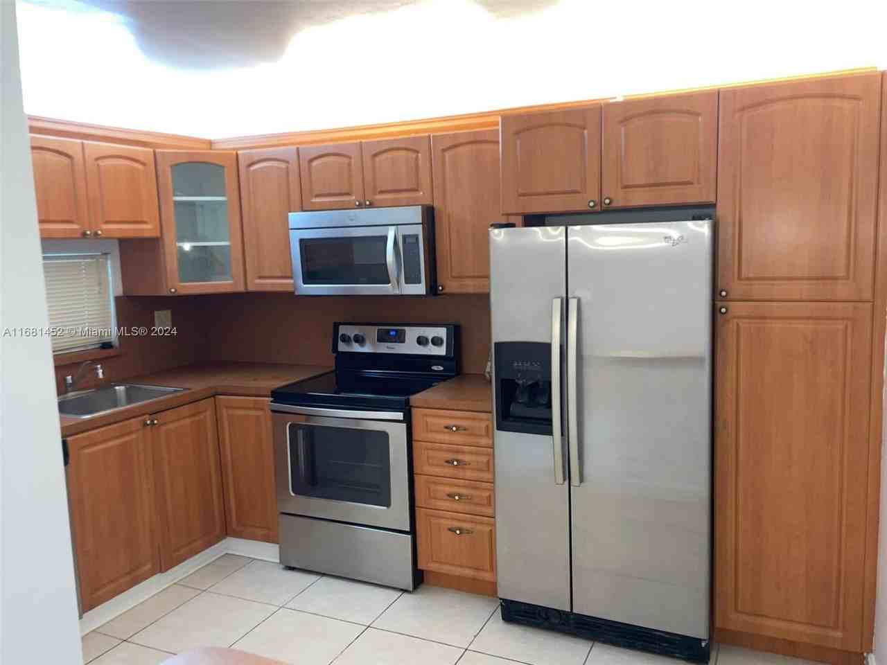 8940 S Hollybrook Blvd #306