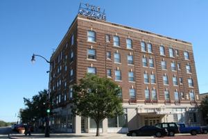 featured image of 100 North Summit Street