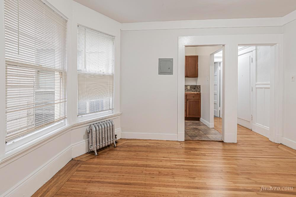 Van Ness Avenue & Green Street - Photo 3 of 11