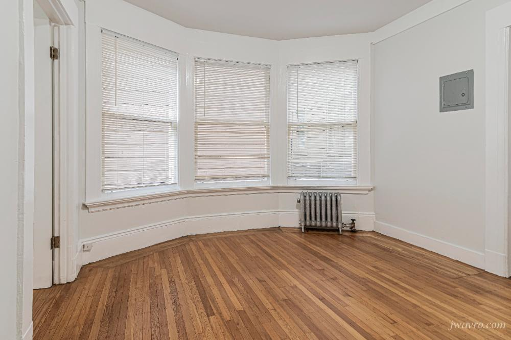 Van Ness Avenue & Green Street - Photo 6 of 11