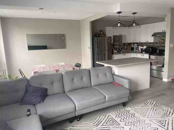 80 Brodie Ave #7 - Photo 3 of 12