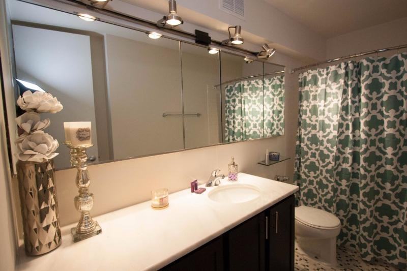 860 N Dewitt Pl #1-1 - Photo 7 of 14