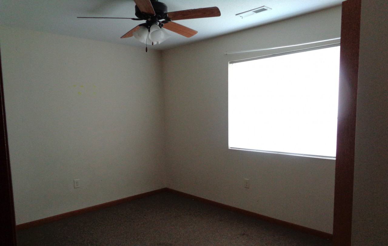 Pine Village - Photo 5 of 6