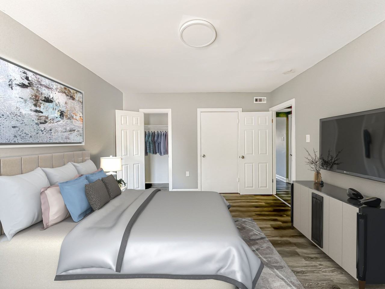 Church Lane Court Apartments - Photo 4 of 21