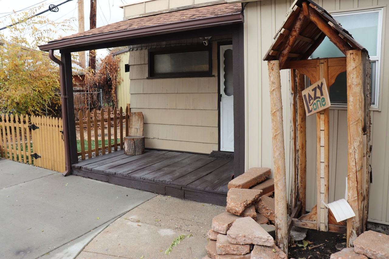 44 W 2700 S South Salt Lake, UT 84115 - Photo 3 of 12