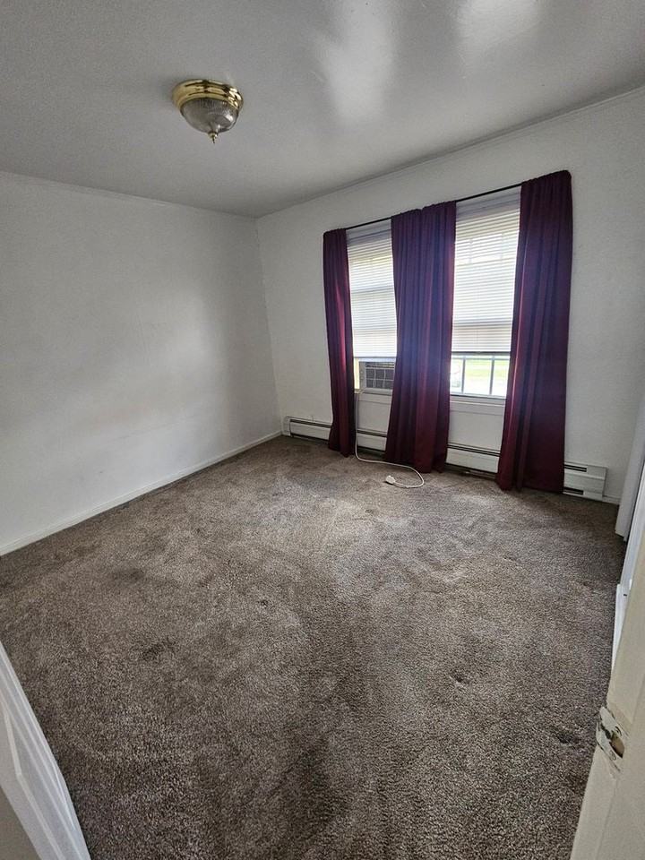 Chestnut Hills Apartments! - Photo 4 of 25