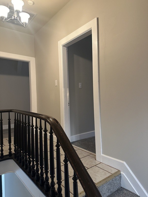 902 State St - Photo 4 of 14